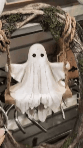 🔥🔥2025 Ghost on a Tree Swing👻